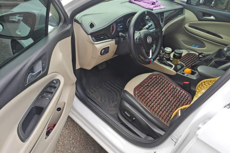 Used Buick Verano 2019 Sedan 15S Automatic Leading Model Driver Seat