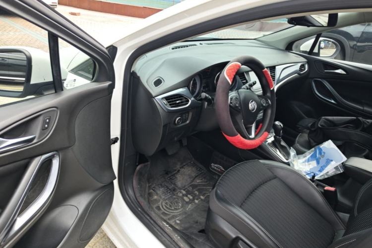 Used Buick Verano 2019 Hatchback 15S Automatic Leading Model Driver Seat