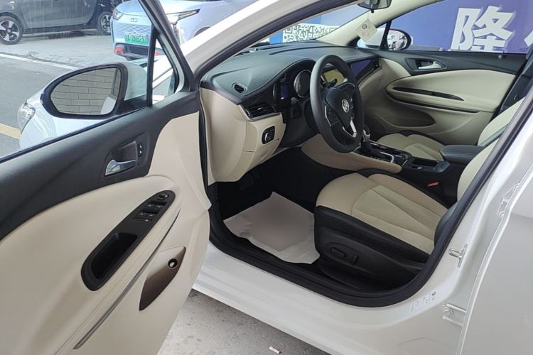 Used Buick Verano 2019 Sedan 15S Automatic Leading Model Driver Seat