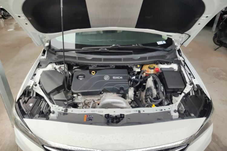 Used Buick Verano 2019 Sedan 15S Automatic Leading Model Engine Bay