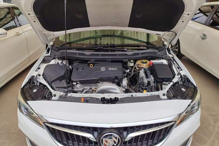 Used Buick Verano 2019 Sedan 15S Automatic Leading Model Engine Bay