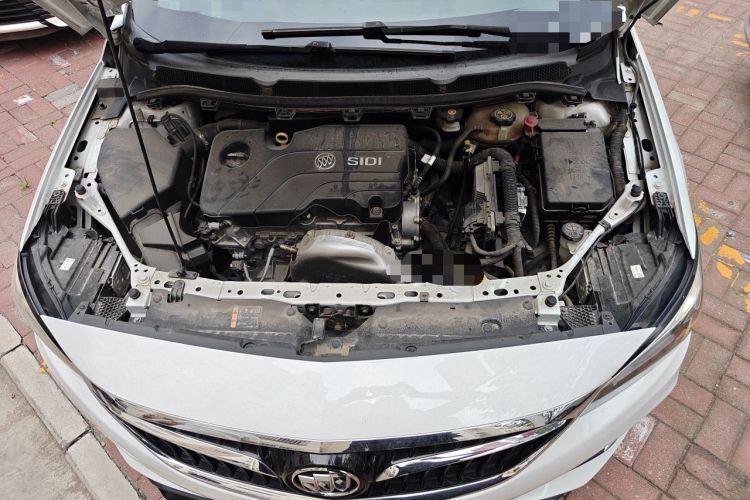 Used Buick Verano 2019 Sedan 15S Automatic Leading Model Engine Bay
