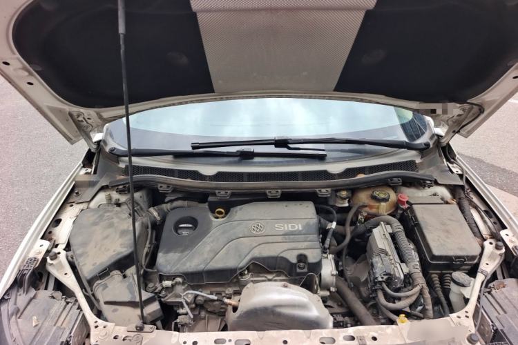 Used Buick Verano 2019 Sedan 15S Automatic Leading Model Engine Bay