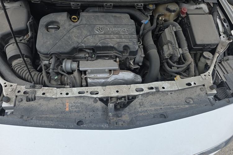 Used Buick Verano 2019 Sedan 20T Dual-Clutch Leading Model Engine Bay