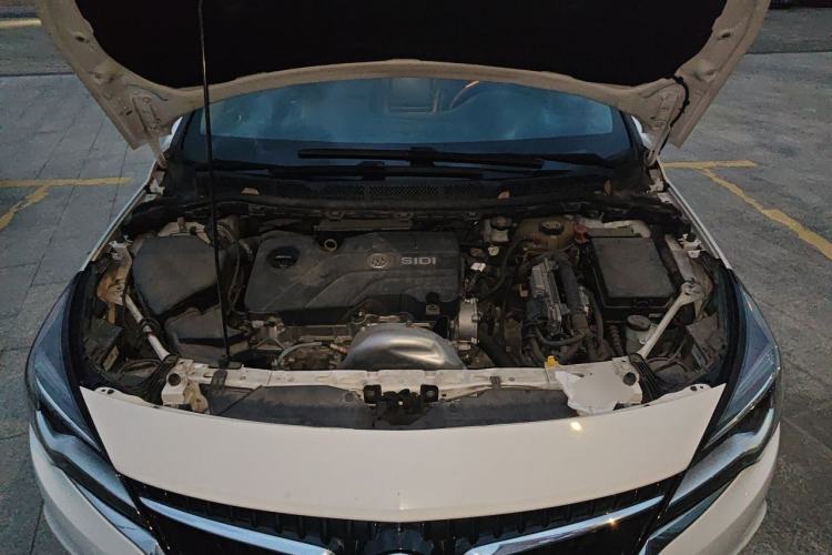 Used Buick Verano 2019 Hatchback 15S Automatic Leading Model Engine Bay