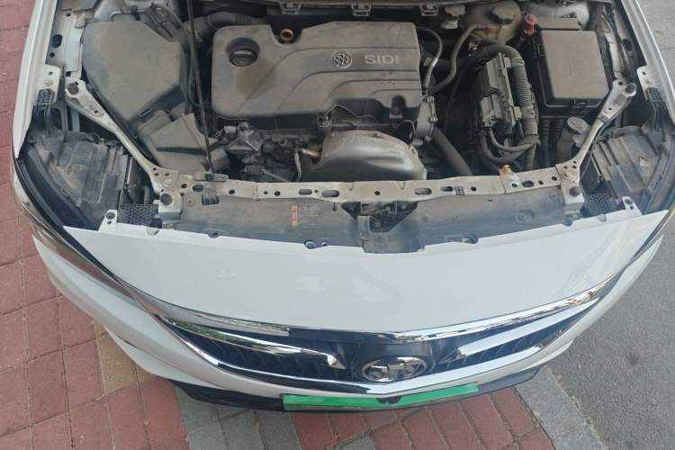 Used Buick Verano 2019 Sedan 15S Automatic Leading Model Engine Bay