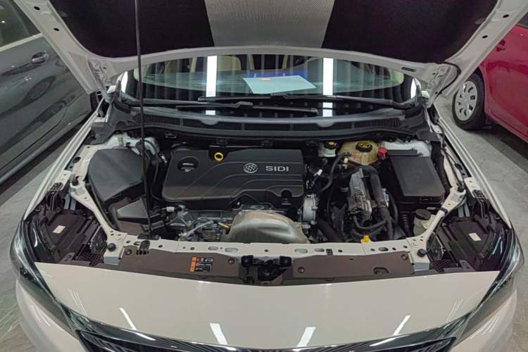 Used Buick Verano 2019 Sedan 15S Automatic Entry Model Engine Bay