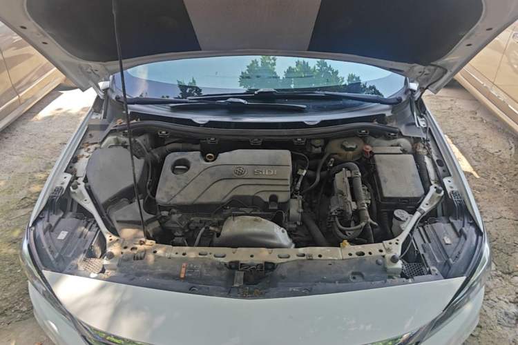 Used Buick Verano 2019 Sedan 15S Automatic Entry Model Engine Bay