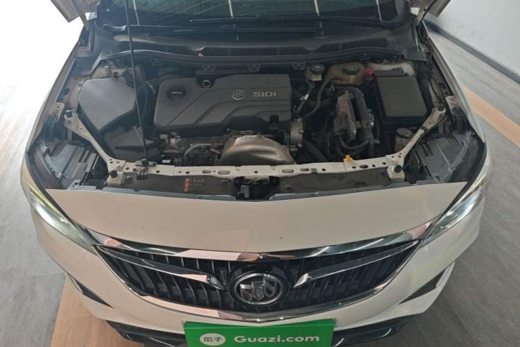 Used Buick Verano 2019 Sedan 15S Automatic Leading Model Engine Bay