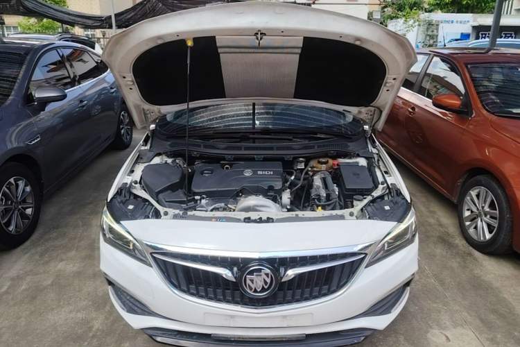 Used Buick Verano 2019 Sedan 15S Automatic Leading Model Engine Bay