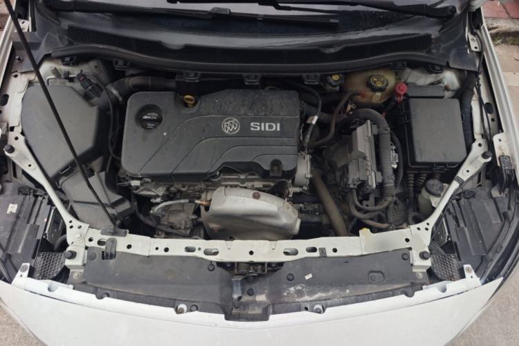 Used Buick Verano 2019 Sedan 15S Automatic Leading Model Engine Bay