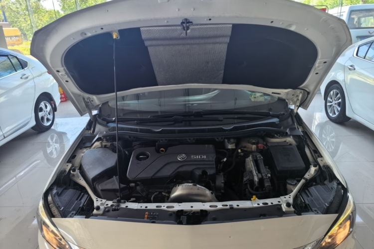 Used Buick Verano 2019 Sedan 15S Automatic Entry Model Engine Bay