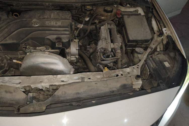 Used Buick Verano 2019 Sedan 15S Automatic Leading Model Engine Bay Left