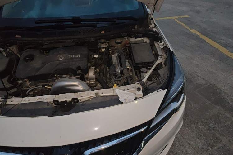 Used Buick Verano 2019 Hatchback 15S Automatic Leading Model Engine Bay Left
