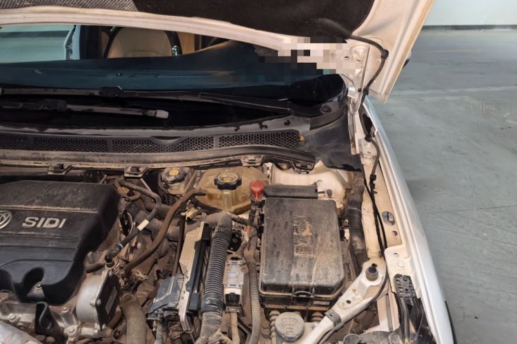 Used Buick Verano 2019 Sedan 15S Automatic Leading Model Engine Bay Left