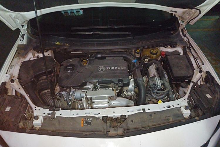 Used Buick Verano 2019 Sedan 20T Dual-Clutch Elite Model Engine Bay