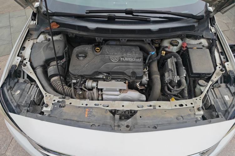 Used Buick Verano 2019 Sedan 20T Dual-Clutch Leading Model Engine Bay