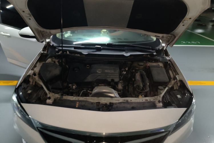 Used Buick Verano 2019 Sedan 15S Automatic Entry Model Engine Bay