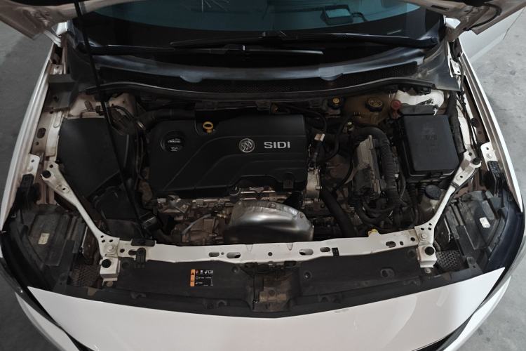 Used Buick Verano 2019 Sedan 15S Automatic Leading Model Engine Bay