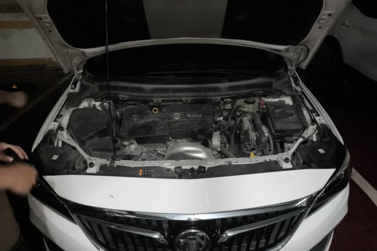 Used Buick Verano 2019 Sedan 15S Automatic Leading Model Engine Bay