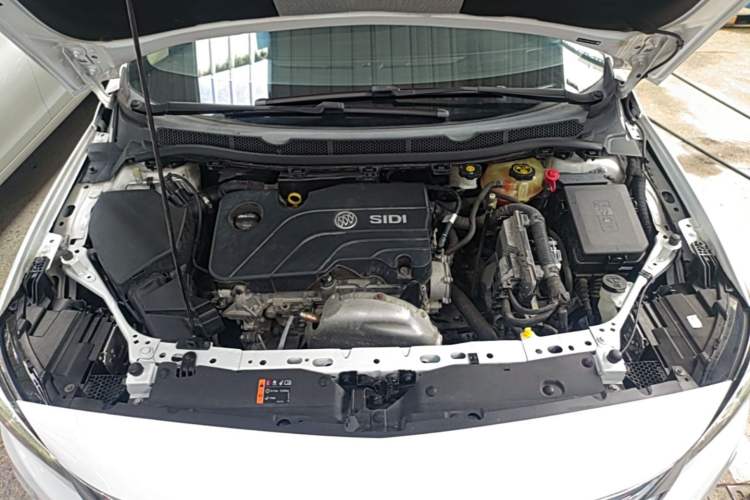 Used Buick Verano 2019 Sedan 15S Automatic Entry Model Engine Bay