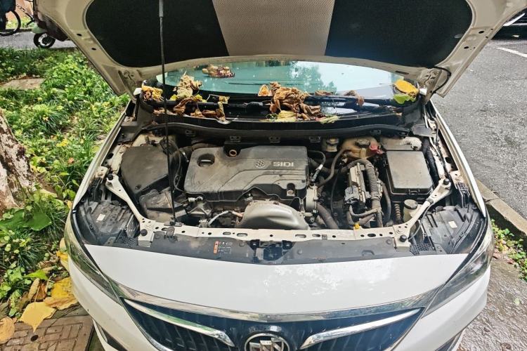 Used Buick Verano 2019 Sedan 15S Automatic Leading Model Engine Bay