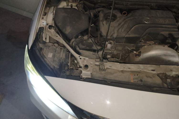 Used Buick Verano 2019 Sedan 15S Automatic Leading Model Engine Bay Right