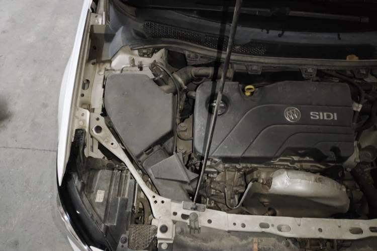Used Buick Verano 2019 Sedan 15S Automatic Leading Model Engine Bay Right