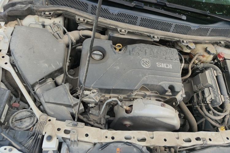 Used Buick Verano 2019 Hatchback 15S Automatic Leading Model Engine Bay Right