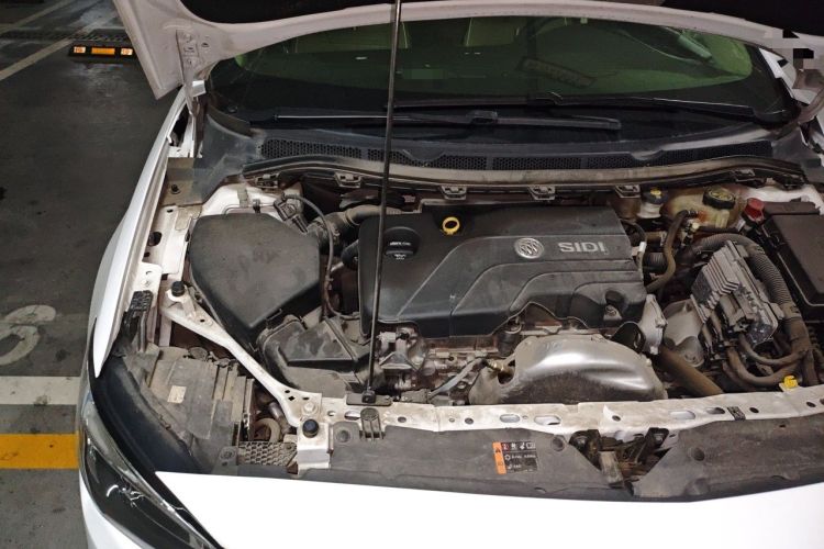 Used Buick Verano 2019 Sedan 15S Automatic Entry Model Engine Bay Right