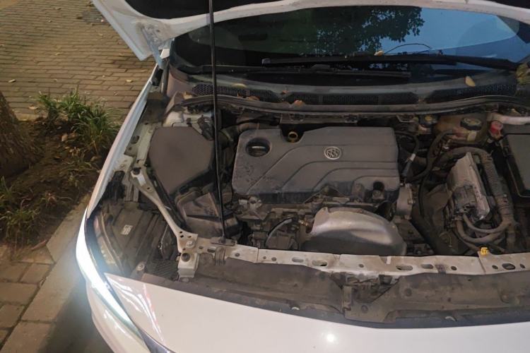 Used Buick Verano 2019 Sedan 15S Automatic Entry Model Engine Bay Right