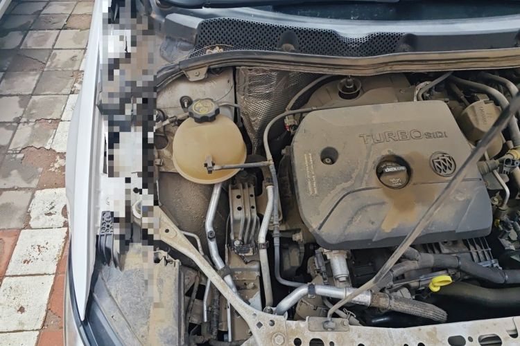 Used Buick Verano 2019 Sedan 20T Dual-Clutch Leading Model Engine Bay Right