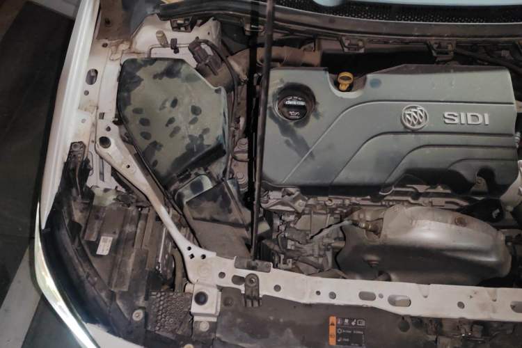 Used Buick Verano 2019 Sedan 15S Automatic Leading Model Engine Bay Right