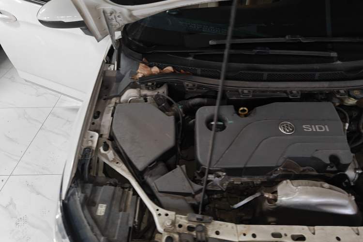 Used Buick Verano 2019 Sedan 15S Automatic Leading Model Engine Bay Right