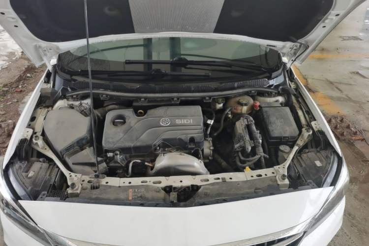 Used Buick Verano 2019 Sedan 15S Automatic Leading Model Engine Bay