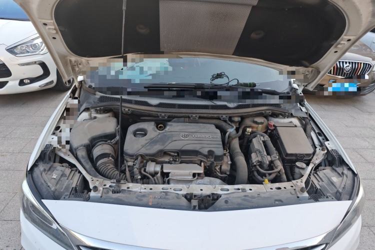 Used Buick Verano 2019 Sedan 20T Dual-Clutch Leading Model Engine Bay