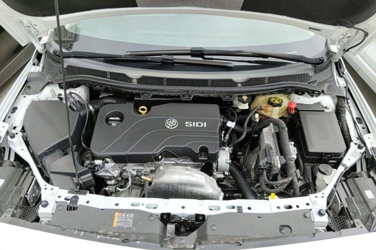 Used Buick Verano 2019 Sedan 15S Automatic Leading Model Engine Bay