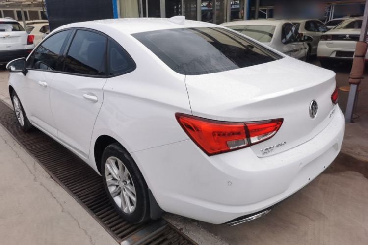 Used Buick Verano 2019 Sedan 20T Dual-Clutch Leading Model Exterior 2