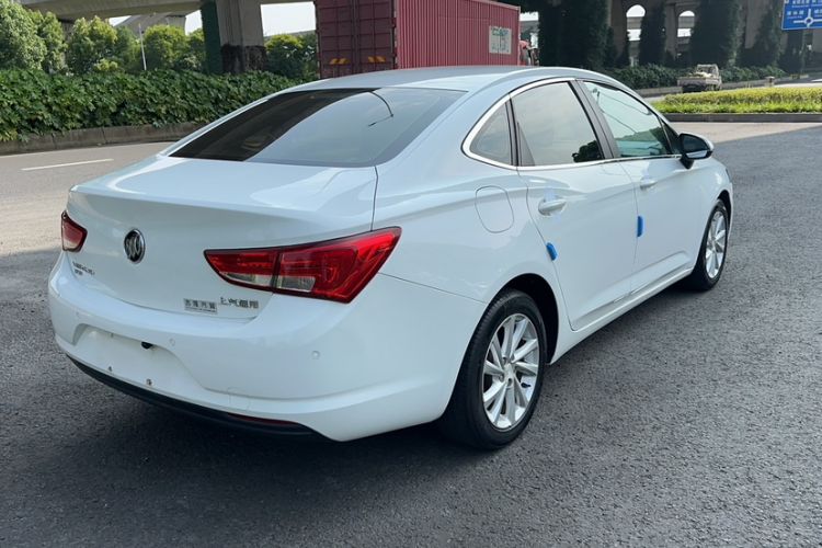 Used Buick Verano 2019 Sedan 15S Automatic Leading Model Exterior 2