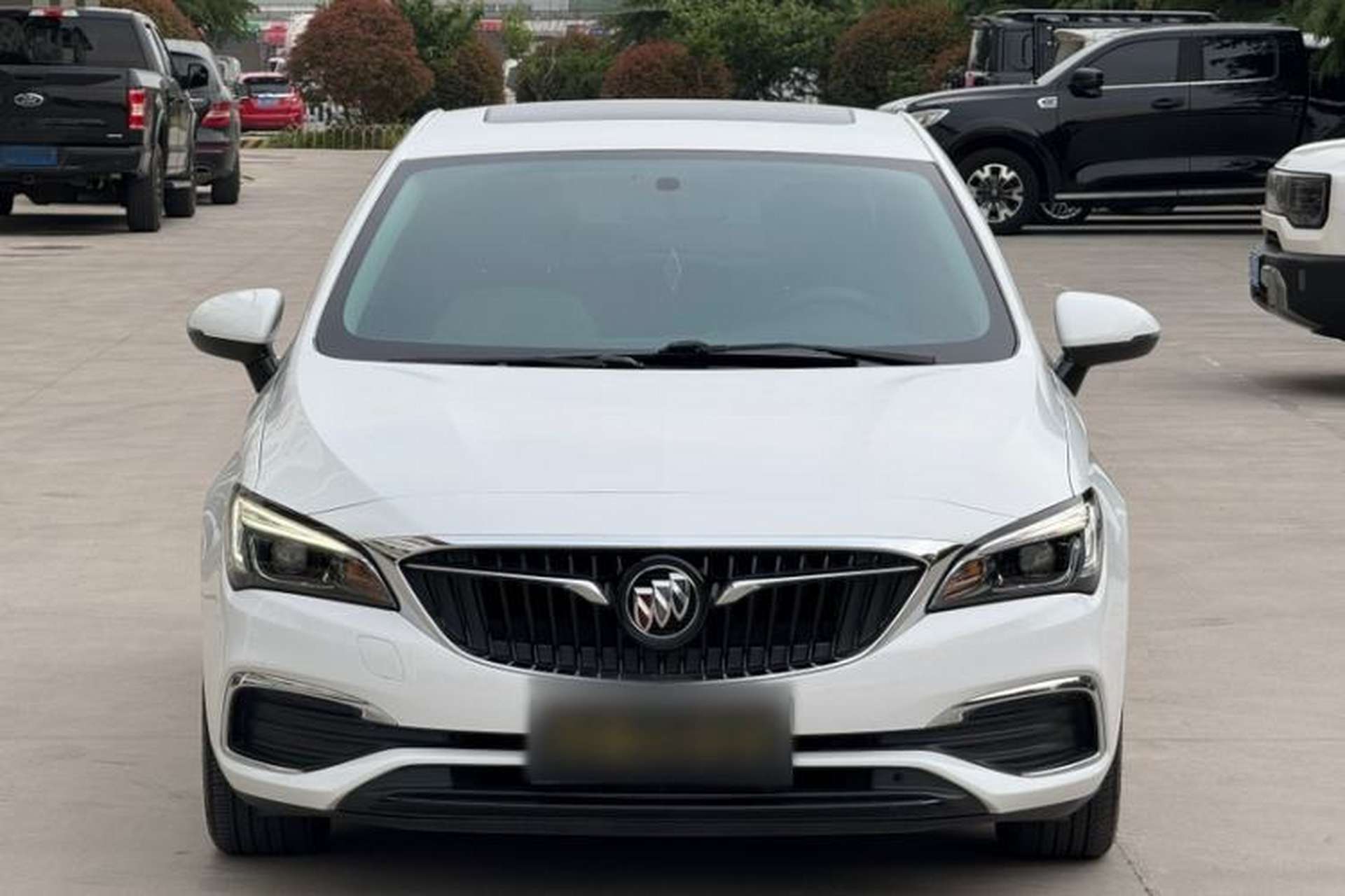 Used Buick Verano 2019 Sedan 15S Automatic Leading Model Exterior 2