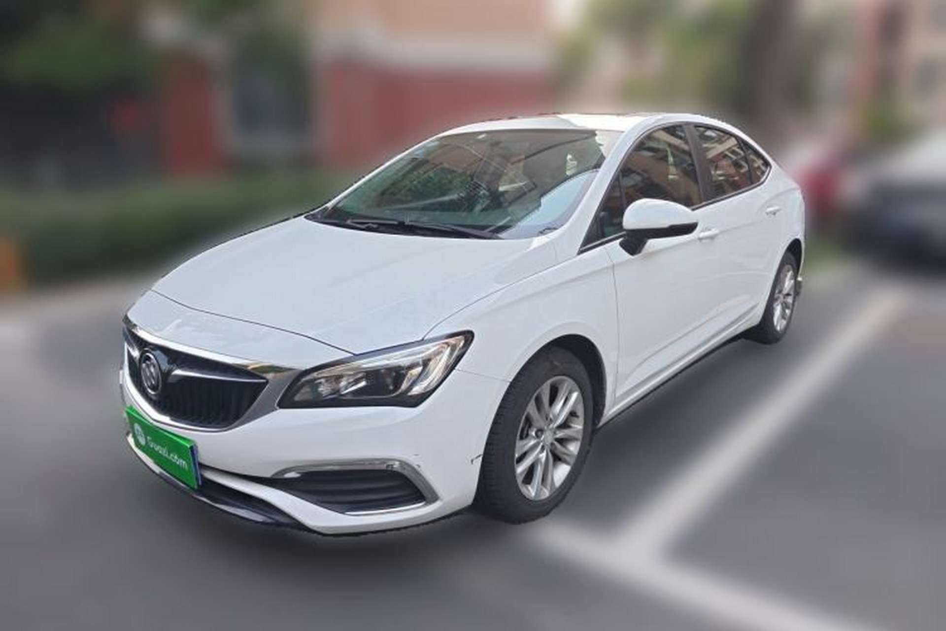 Used Buick Verano 2019 Sedan 20T Dual-Clutch Leading Model Front Left 45 Deg