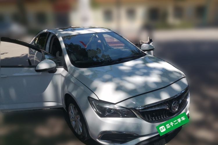 Used Buick Verano 2019 Sedan 15S Automatic Entry Model Front Right 45 Deg