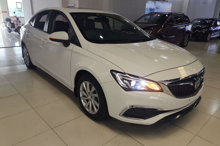 Used Buick Verano 2019 Sedan 15S Automatic Leading Model Front Right 45 Deg