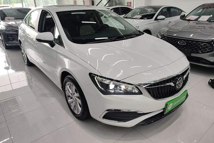Used Buick Verano 2019 Sedan 15S Automatic Leading Model Front Right 45 Deg
