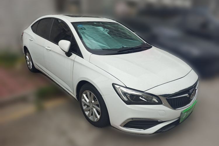 Used Buick Verano 2019 Sedan 15S Automatic Leading Model Front Right 45 Deg