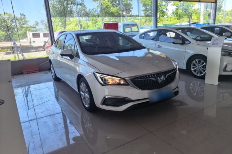 Used Buick Verano 2019 Sedan 15S Automatic Entry Model Front Right 45 Deg
