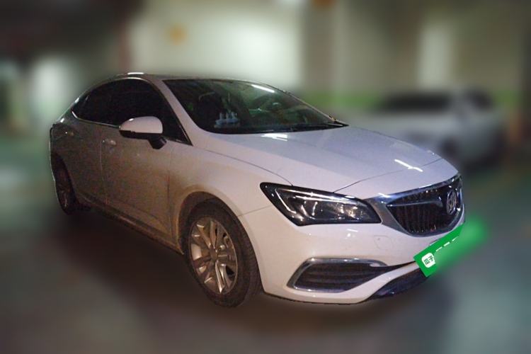 Used Buick Verano 2019 Sedan 20T Dual-Clutch Elite Model Front Right 45 Deg