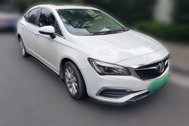 Used Buick Verano 2019 Sedan 20T Dual-Clutch Leading Model Front Right 45 Deg