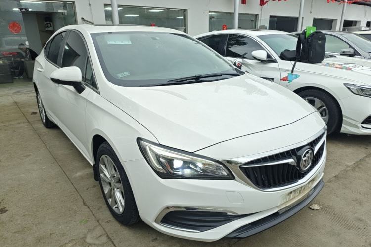 Used Buick Verano 2019 Sedan 20T Dual-Clutch Leading Model Front Right 45 Deg