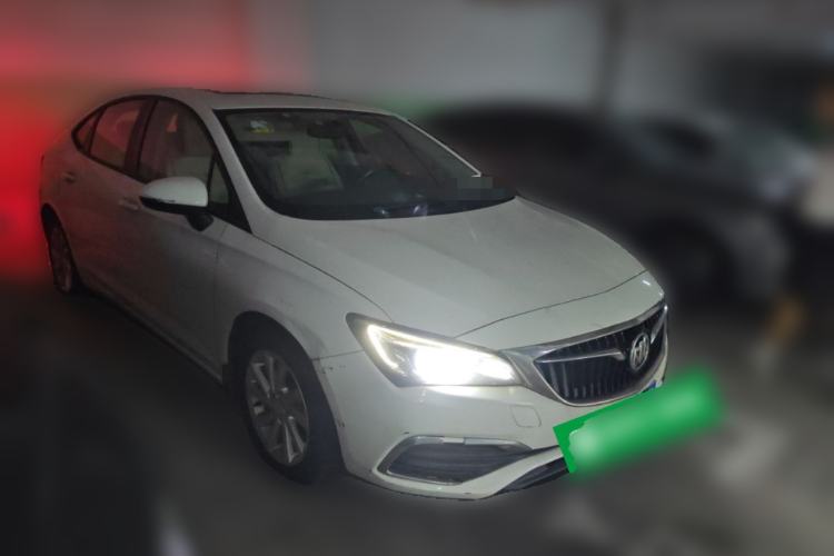 Used Buick Verano 2019 Sedan 15S Automatic Leading Model Front Right 45 Deg